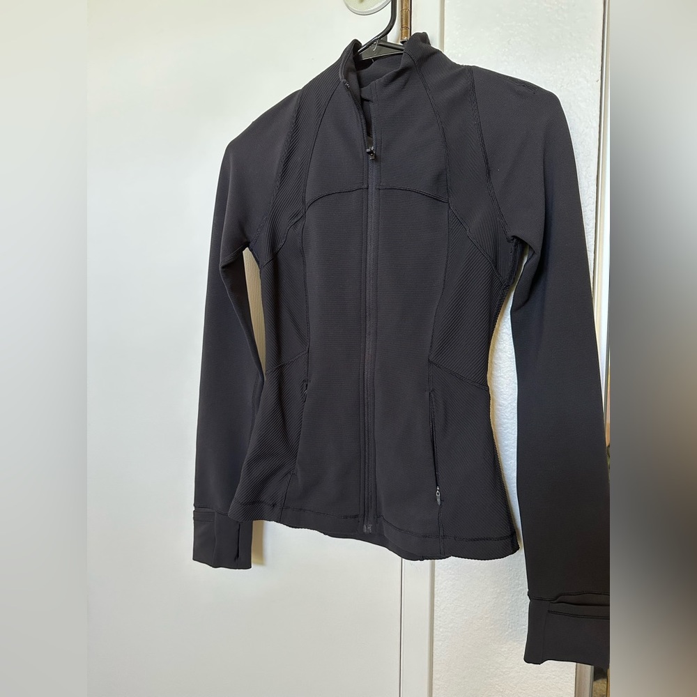 Black LuluLemon Jacket
